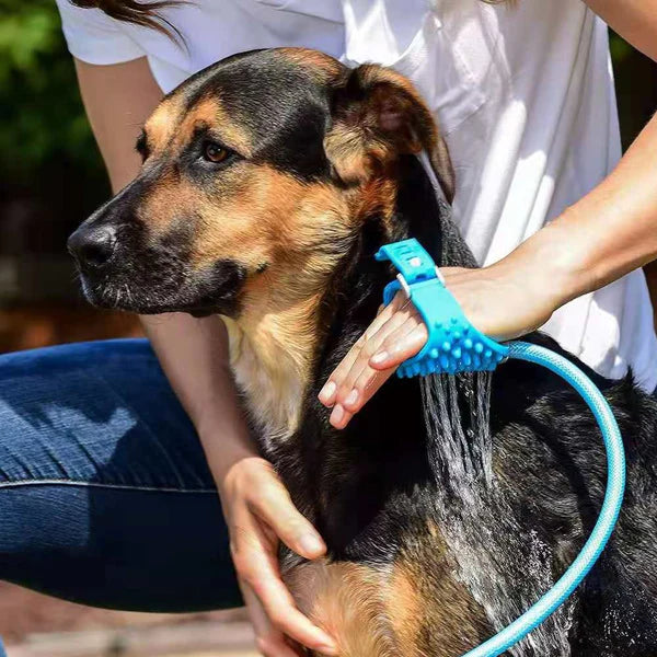 Ducha Pet Mangueira para Banho com Escova Massageadora Maleável Zaz.